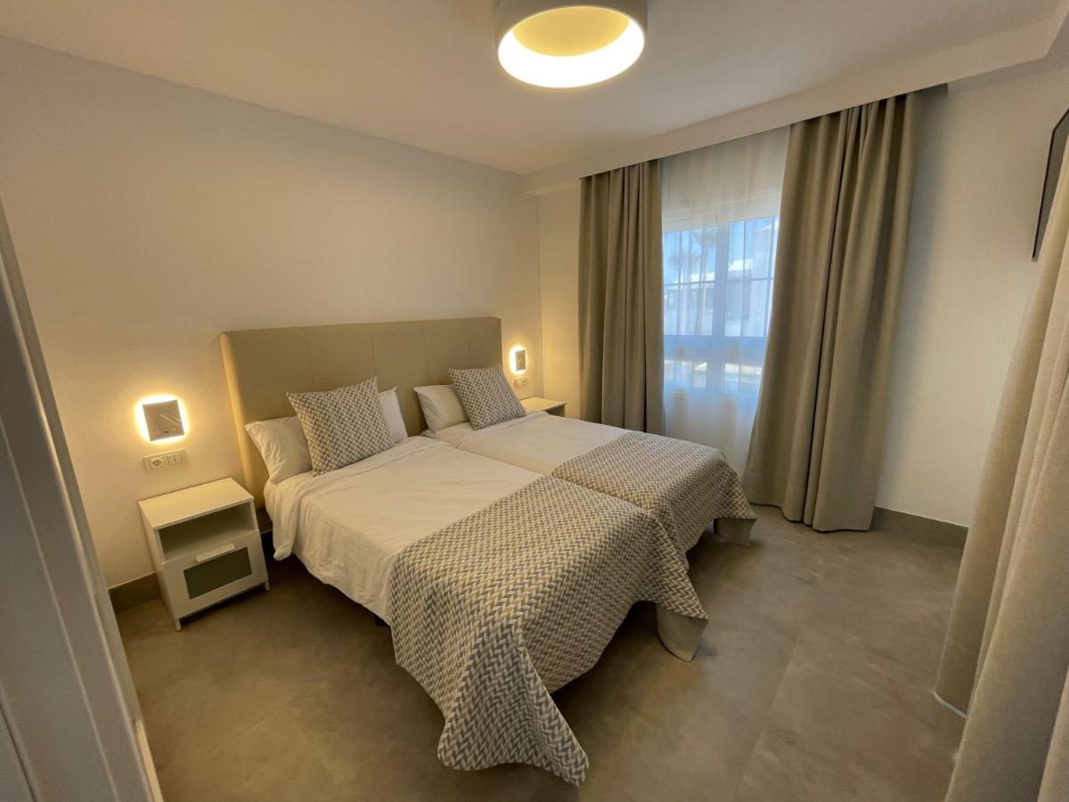 Izaro Apartamento Atico De Lujo Cerca De Playa Dorada Playa Blanca  Eksteriør bilde