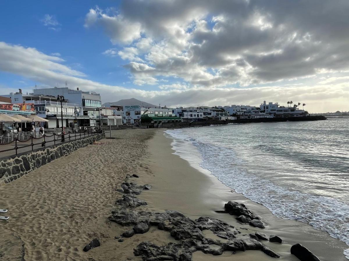 Izaro Apartamento Atico De Lujo Cerca De Playa Dorada Playa Blanca  Eksteriør bilde