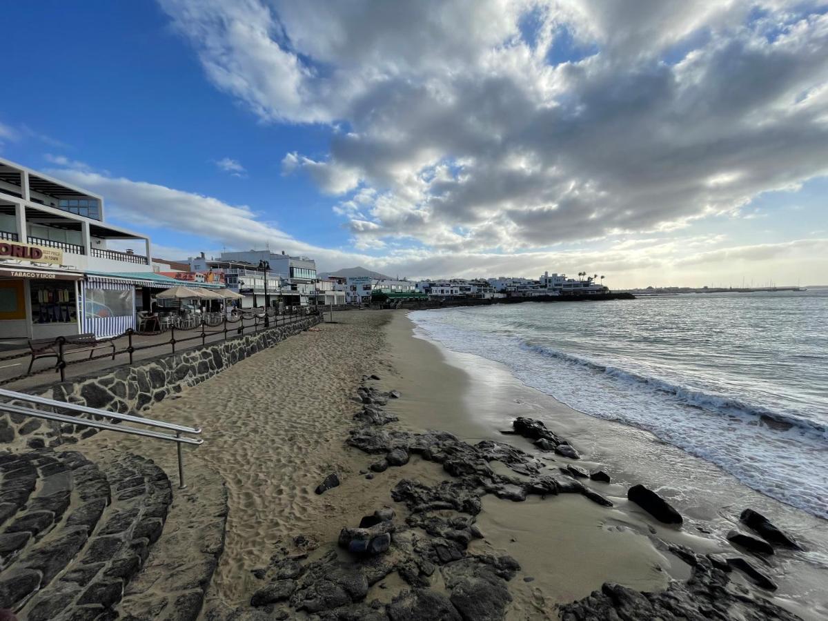 Izaro Apartamento Atico De Lujo Cerca De Playa Dorada Playa Blanca  Eksteriør bilde